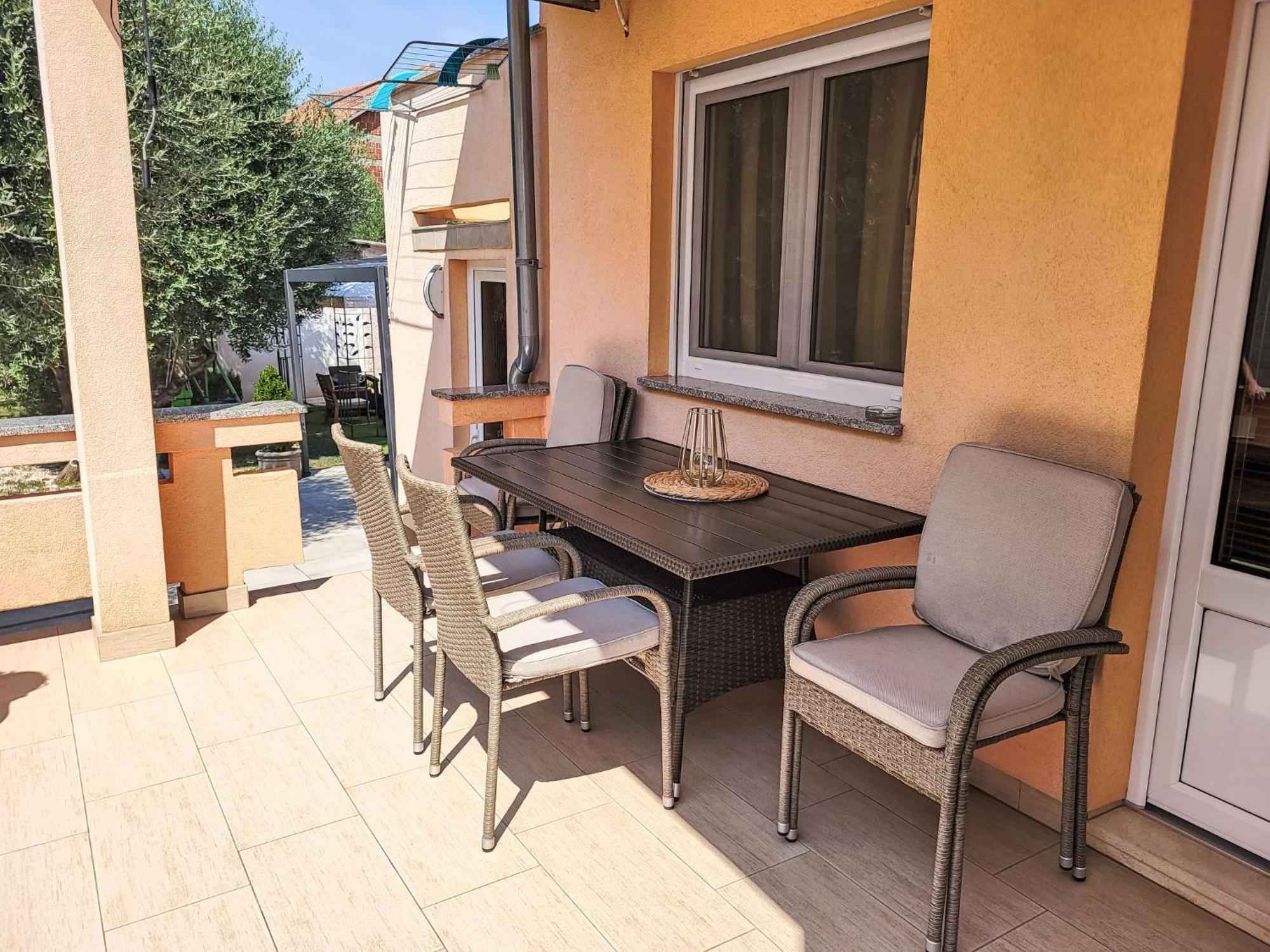 Holiday Home Ive By Interhome Petrcane Exterior photo